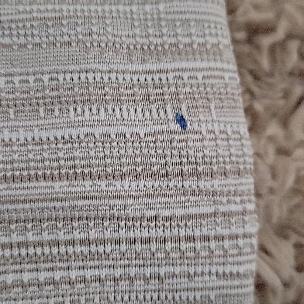 Athleta Textured Tan and Cream Leggings Sz Medium - Picture 5 of 7
